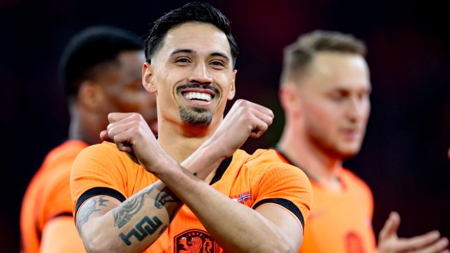 Tijjani Reijnders ghi b&agrave;n quyết định cho H&agrave; Lan.