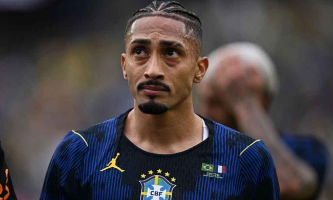 Raphinha dự kiến ngồi ngo&agrave;i 5 tuần.