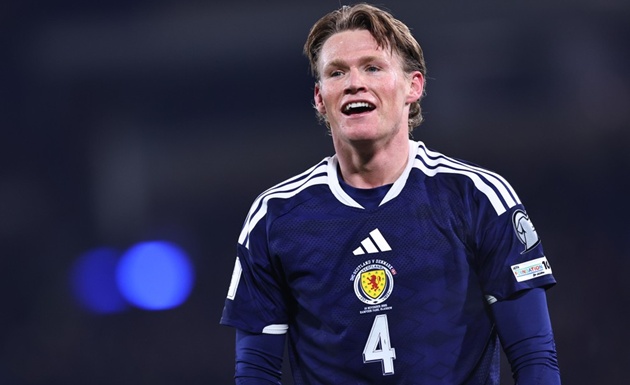 McTominay l&agrave; ng&ocirc;i sao nguy hiểm nhất của Scotland
