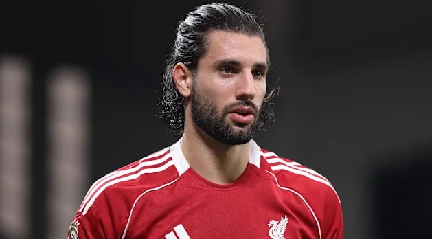 Ảnh bài viết Rossi mỉa mai cách Slot dùng Szoboszlai tại Liverpool