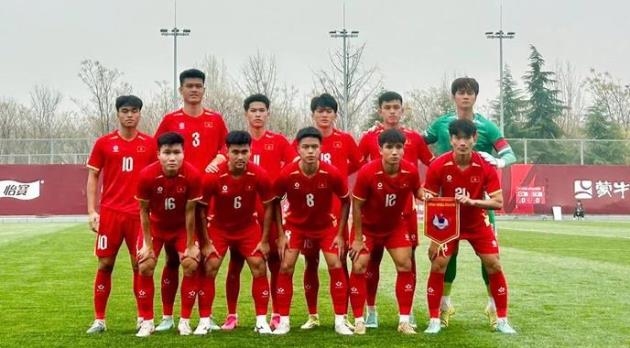 Ảnh bài viết Báo Trung Quốc chê U23 Việt Nam, Thái Lan thiếu tập trung