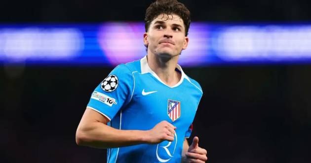 Ảnh bài viết Arsenal nhận "gáo nước lạnh" thương vụ Julian Alvarez