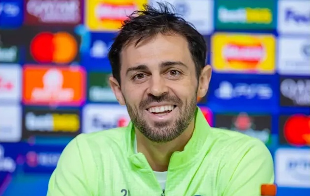 Silva hạnh phúc khi rời Man City trước khi giành cú ăn 3