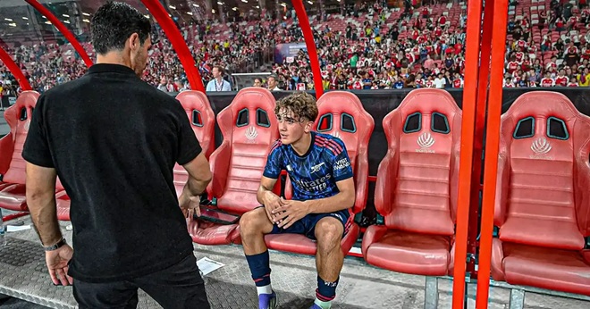 Ảnh bài viết Chê Arteta, chuyên gia xúi thần đồng Arsenal tới Real