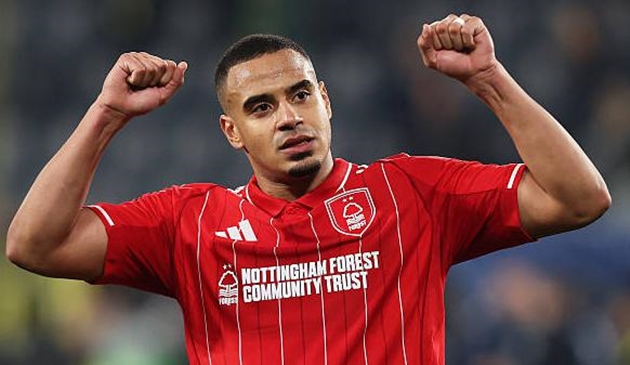 Liverpool sẵn s&agrave;ng chi đậm v&igrave; Murillo.