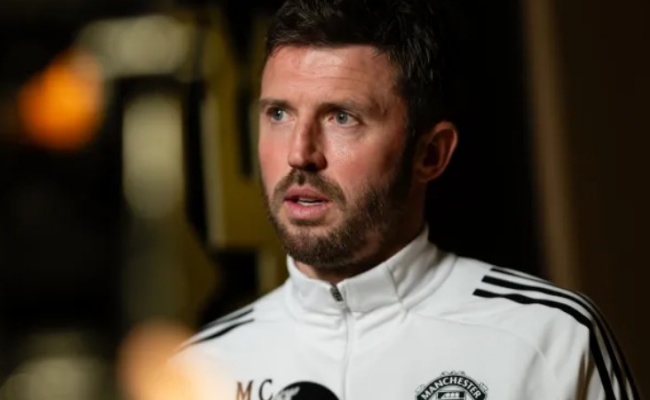 Ảnh bài viết Dàn sao Man Utd bị thuyết phục bởi tài năng của Michael Carrick