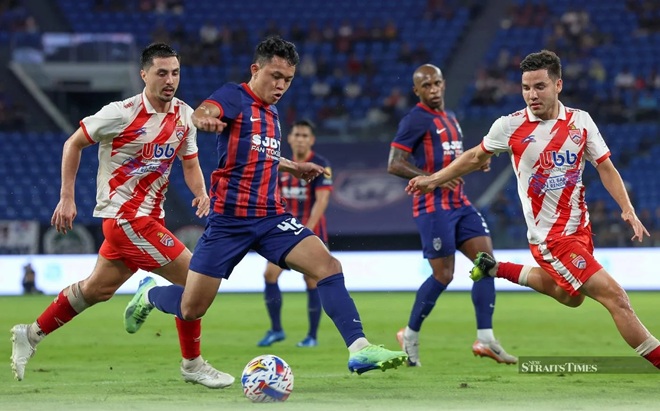 Ảnh bài viết Cặp song sinh Malaysia chờ tạo cột mốc hiếm có trước Việt Nam