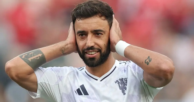 Ảnh bài viết Man Utd quyết định đoạt tương lai Bruno Fernandes trước World Cup