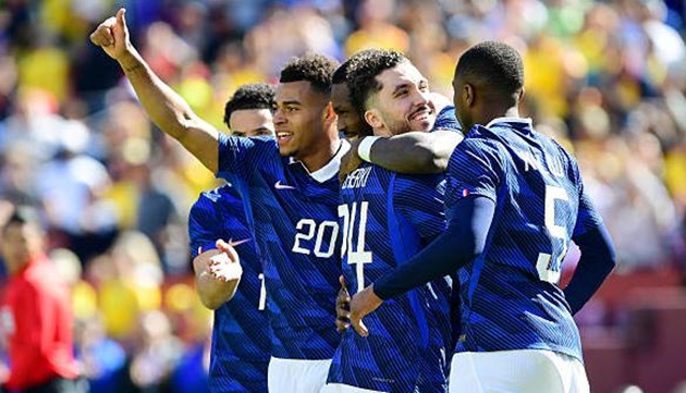 Tuyển Ph&aacute;p thắng dễ d&ugrave; tung ra đội h&igrave;nh dự bị.