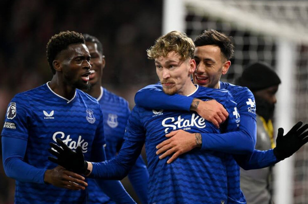 Ảnh bài viết James Garner lột xác thành tiểu Valverde của bóng đá Anh