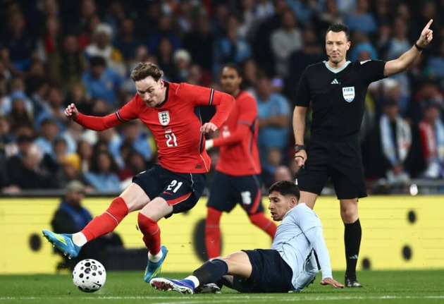 James Garner đã chơi khá tốt trong trận gặp Uruguay.