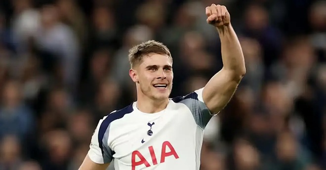 Ảnh bài viết Saha tin Van de Ven là cú hích hoàn hảo cho MU