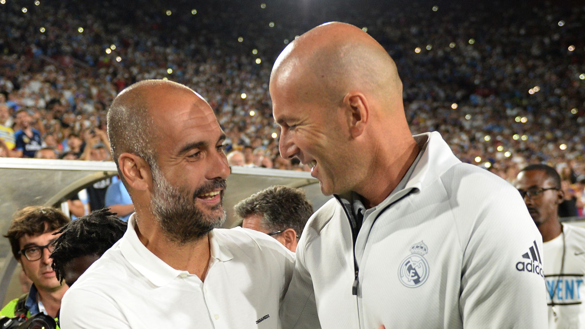 Zidane không cần trở thành Pep hay Klopp.