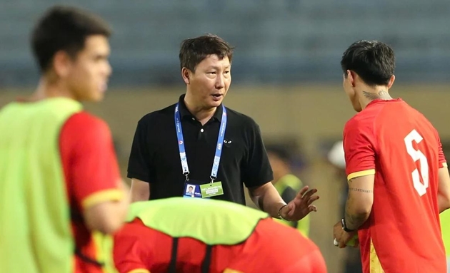 Ảnh bài viết Ma thuật Kim Sang-sik và bộ mặt mới của tuyển Việt Nam