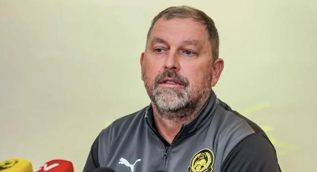 Peter Cklamovski quyết đ&aacute;nh bại ĐT Việt Nam.