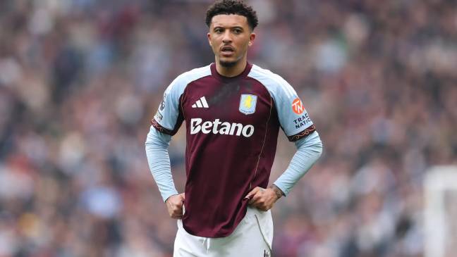 Ảnh bài viết Sợ gánh lương khủng, MU ngần ngại gia hạn với Sancho