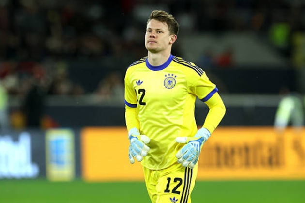 Thủ m&ocirc;n: Alexander Nubel &ndash; 5 điểm Một đ&ecirc;m thi đấu tương đối nh&agrave;n nh&atilde; đối với thủ th&agrave;nh đang kho&aacute;c &aacute;o Stuttgart. N&uuml;bel kh&ocirc;ng c&oacute; nhiều việc phải l&agrave;m trong hiệp một v&agrave; kịch bản tương tự lặp lại sau giờ nghỉ. Anh hầu như kh&ocirc;ng c&oacute; cơ hội cản ph&aacute; trong t&igrave;nh huống Ghana phối hợp ghi b&agrave;n gỡ h&ograve;a qu&aacute; b&agrave;i bản.