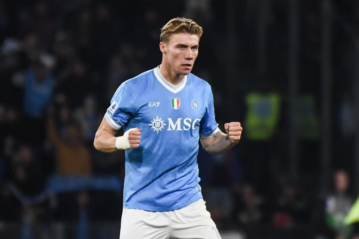 Napoli gần như sẽ mua đứt Rasmus Hojlund v&agrave;o cuối m&ugrave;a.