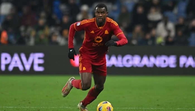 Ndika lọt v&agrave;o tầm ngắm Man United.