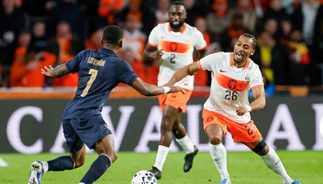 Ảnh bài viết Sai lầm của Dumfries khiến Hà Lan suýt nếm trái đắng trước Ecuador