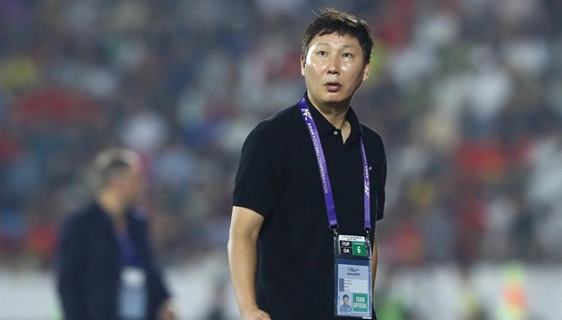 &Ocirc;ng Kim Sang-sik chốt vị tr&iacute; tiền đạo cho Ho&agrave;ng H&ecirc;n.