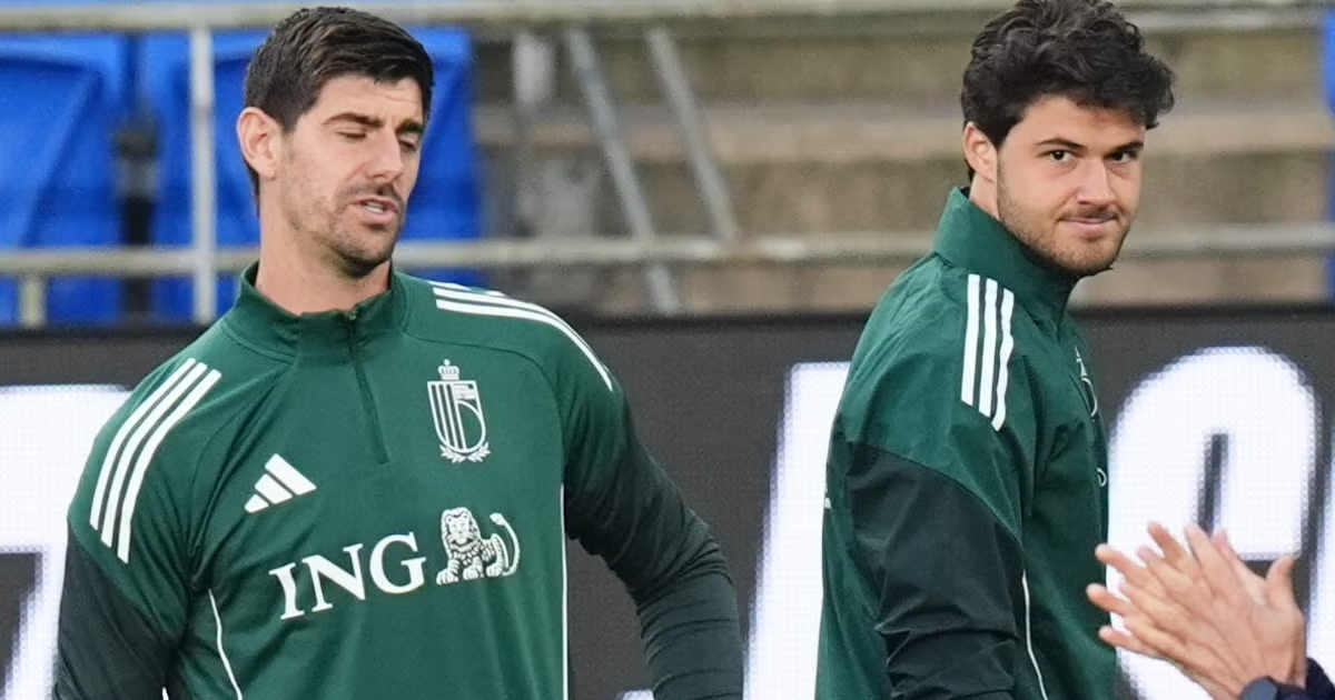 Thủ m&ocirc;n trẻ Bỉ đang dần thay Courtois.