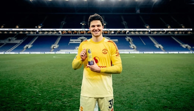 Ảnh bài viết Từ chối Aston Villa, Lammens khẳng định chỉ muốn đến Man Utd