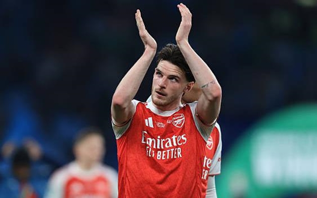 Arsenal đ&atilde; r&uacute;t c&aacute;c trụ cột khỏi đợt tập trung tuyển quốc gia.