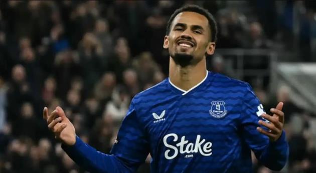 Ảnh bài viết Iliman Ndiaye coi việc gia nhập MU là giấc mơ