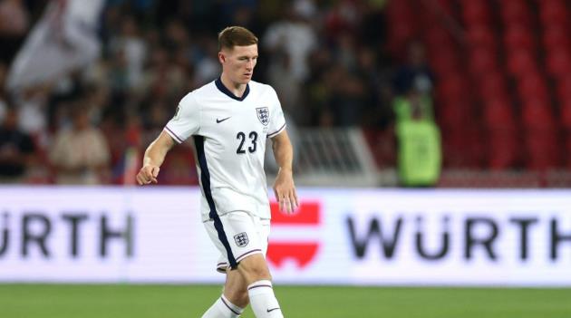 Ảnh bài viết Elliot Anderson lộ dấu hiệu gia nhập Man Utd?