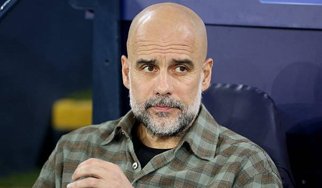 Ảnh bài viết Man City hối thúc Pep Guardiola chốt tương lai