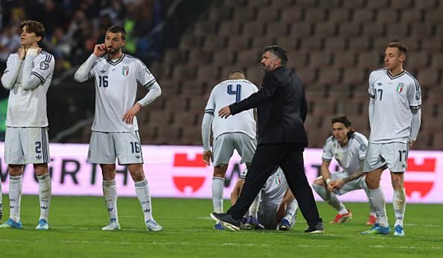 Người &Yacute; cần c&oacute; một cuộc c&aacute;ch mạng thực sự.