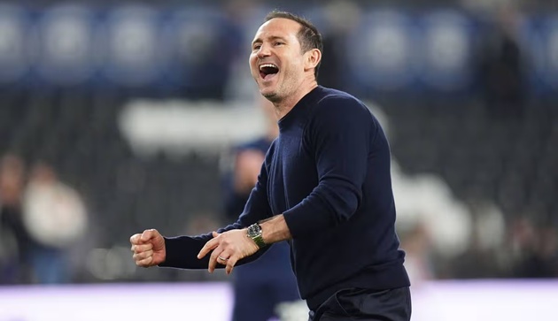 Lampard l&agrave; 1 trong những lựa chọn