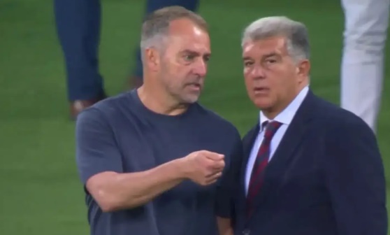 Laporta h&agrave;i l&ograve;ng với c&aacute;ch m&agrave; Flick dẫn dắt CLB.\