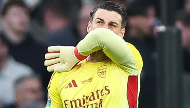 Arteta tiến tho&aacute;i lưỡng nan về trường hợp của Kepa.