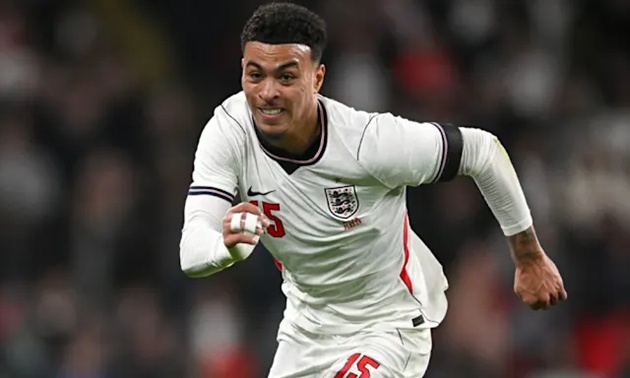 Ng&ocirc;i sao người Anh được Liverpool hay Chelsea quan t&acirc;m