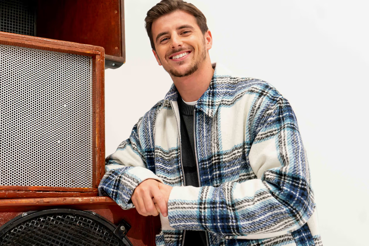 Khi diện mạo trở th&agrave;nh thứ ng&ocirc;n ngữ mạnh mẽ.