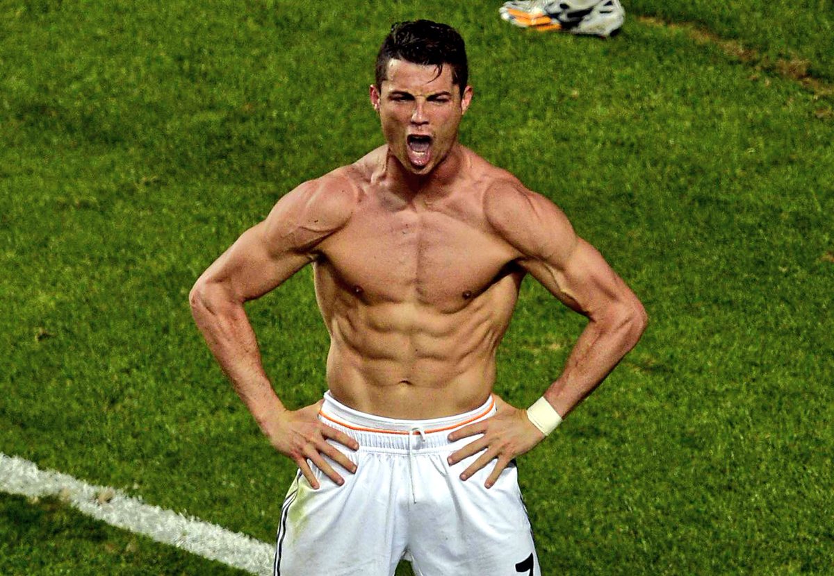 Ronaldo biến body th&agrave;nh lối sống đỉnh cao.