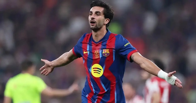 Ảnh bài viết Hansi Flick chọn Ferran Torres lĩnh xướng hàng công Barcelona