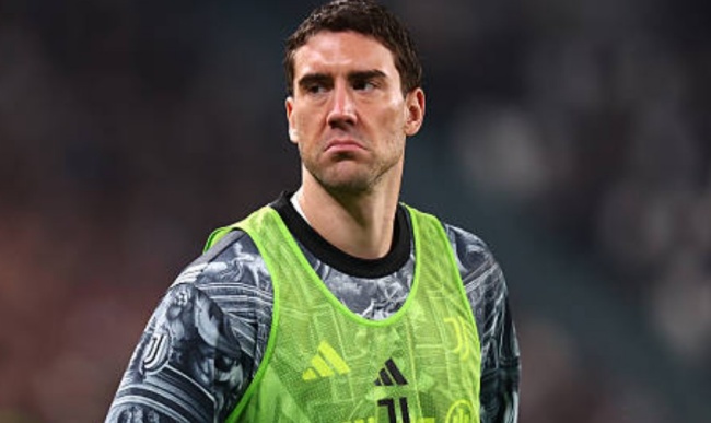 Ảnh bài viết Vlahovic hy sinh thu nhập khủng để gắn bó với Juventus