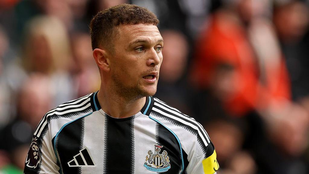 Ảnh bài viết Kieran Trippier nghẹn ngào tuyên bố rời Newcastle