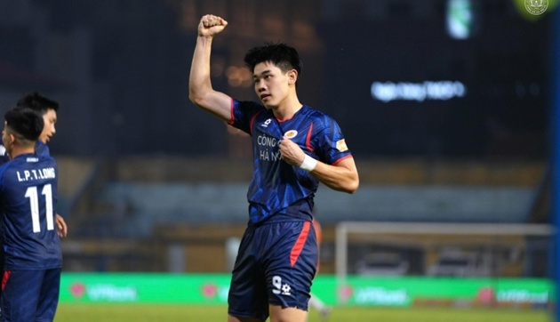 Ảnh bài viết Thắng hủy diệt Đà Nẵng, CAHN xây chắc ngôi đầu bảng