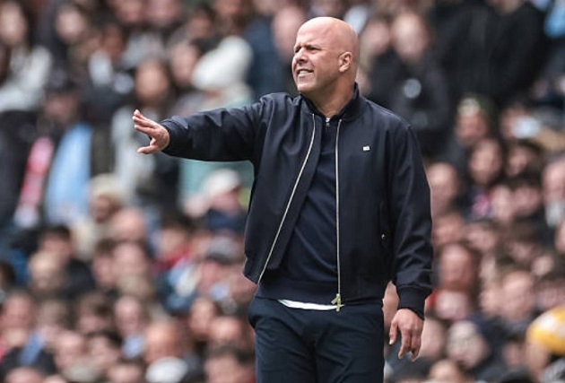 Ảnh bài viết Arne Slot chỉ ra nguyên nhân khiến Liverpool thảm bại Man City