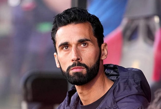 Arbeloa chịu nhiều sức ép sau trận thua bất ngờ trước Mallorca.