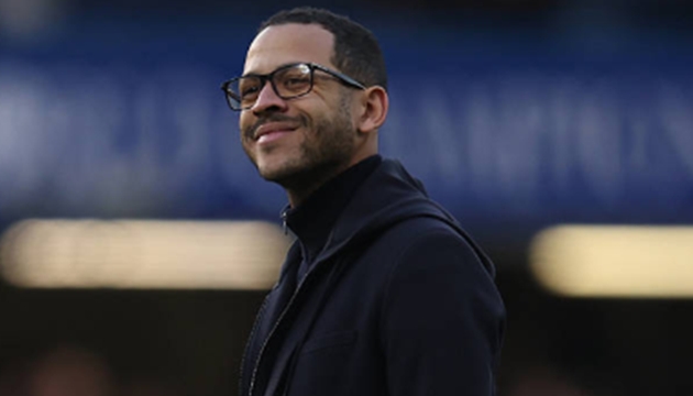 Liam Roseniro c&oacute; thể tạm h&agrave;i l&ograve;ng với c&aacute;c học tr&ograve;.