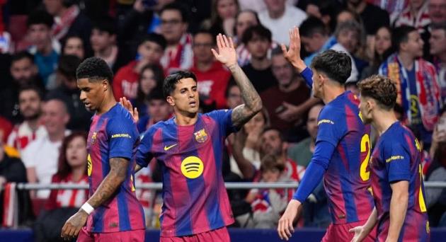 Ảnh bài viết Flick chưa vội bàn tương lai của Lewandowski và Rashford