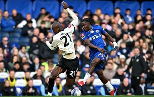 Romeo Lavia (6 điểm): Chơi ở mức tròn vai và tích lũy thêm những phút thi đấu quan trọng để lấy lại cảm giác bóng tốt nhất