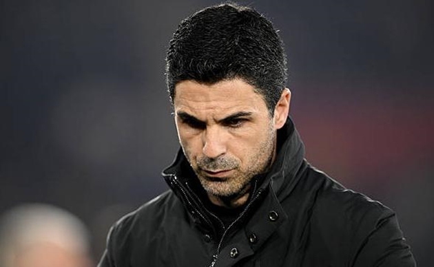 Mikel Arteta v&agrave; Arsenal rời FA Cup sau trận thua Southampton.