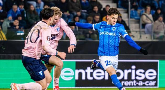 Konstantinos Karetsas gây ấn tượng với MU.