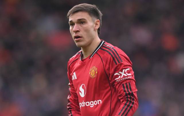 Sau Rashford và Sancho, Aston Villa muốn mua Ugarte từ MU